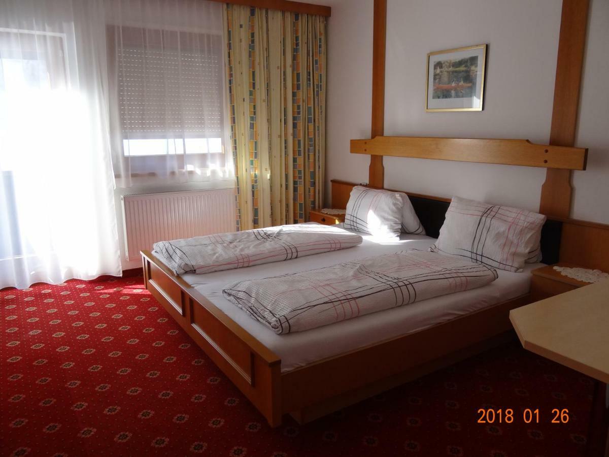 Gaestehaus Walch-Riml Імст Екстер'єр фото